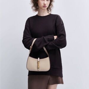 ⭐ CHARLES  & KEITH  Cesia Metallic Accent Shoulder Bag in Sold Out Taupe Purse⭐